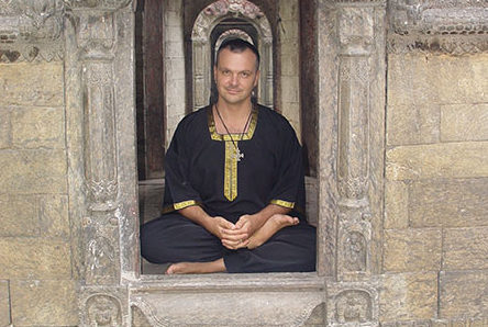 Andrey Lappa yoga online